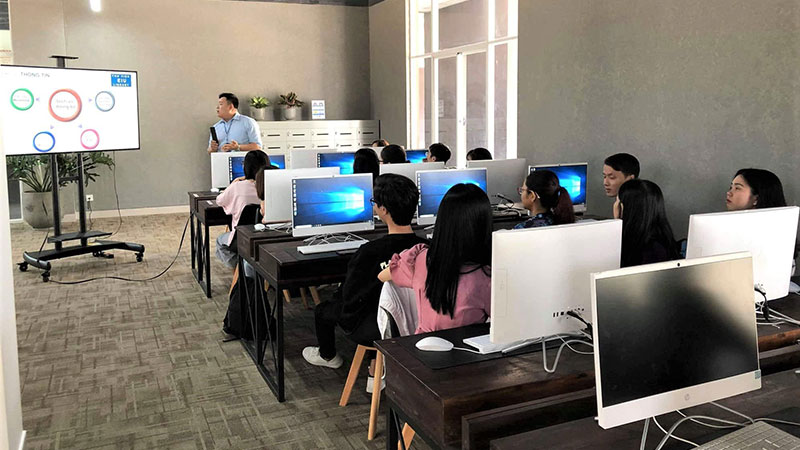 Các chủ đề thi viết tiếng anh B2
