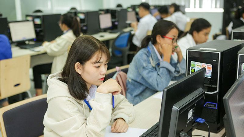 Cấu trúc đề thi tiếng anh B2? Tải đề thi B2 tiếng anh miễn phí