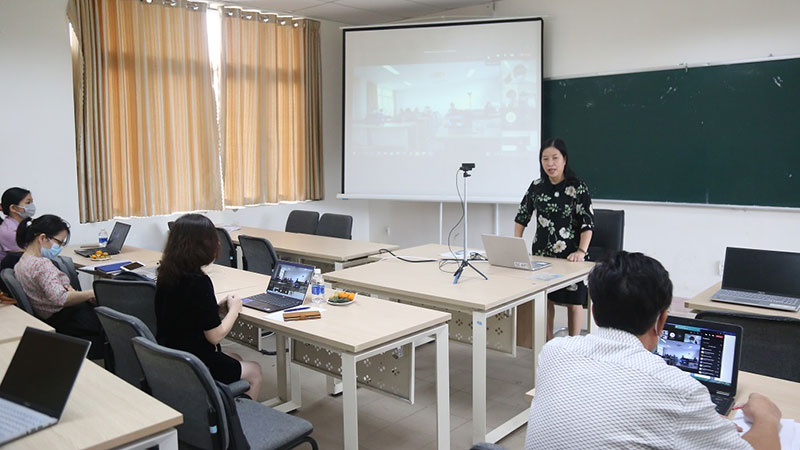 Câu hỏi bài tập tình huống và mẫu bài tiểu luận lớp chuyên viên