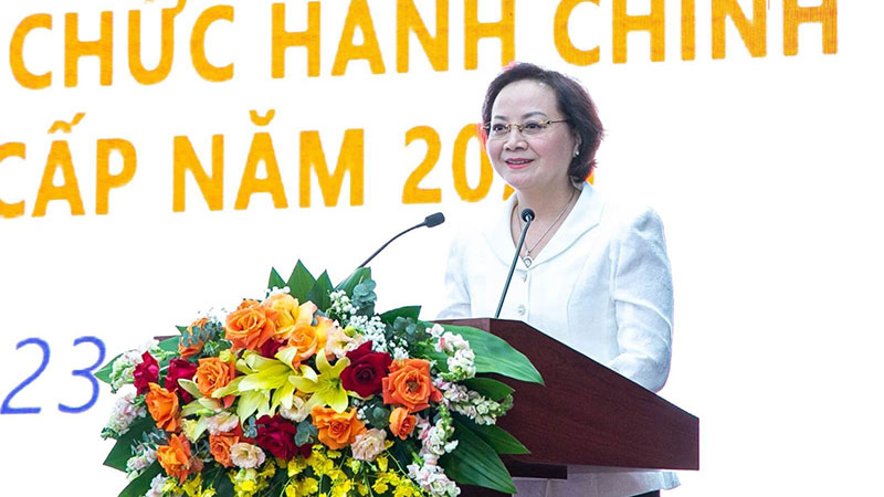 Bộ Nội vụ đề xuất bỏ thi thăng hạng nâng ngạch chuyên viên chính